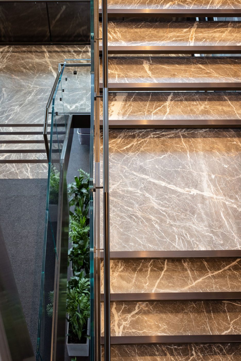 Luxottica | Active Metal | Modern Staircase